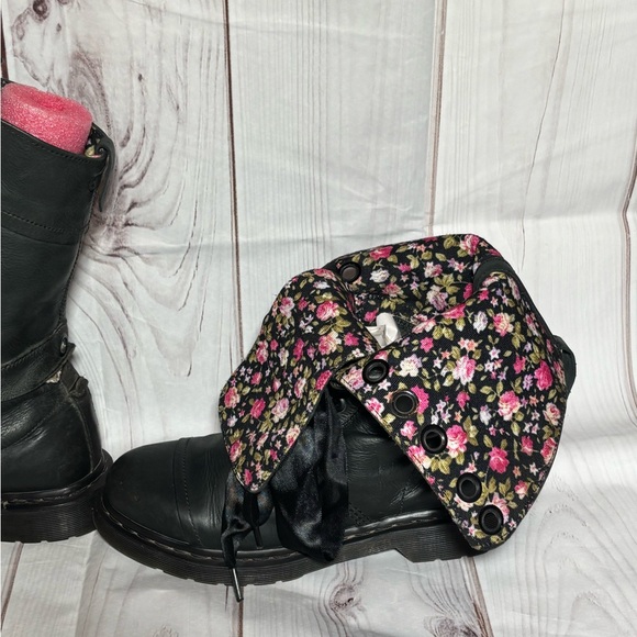 Black Combat Boots with Floral Lining - Picture 3 of 13